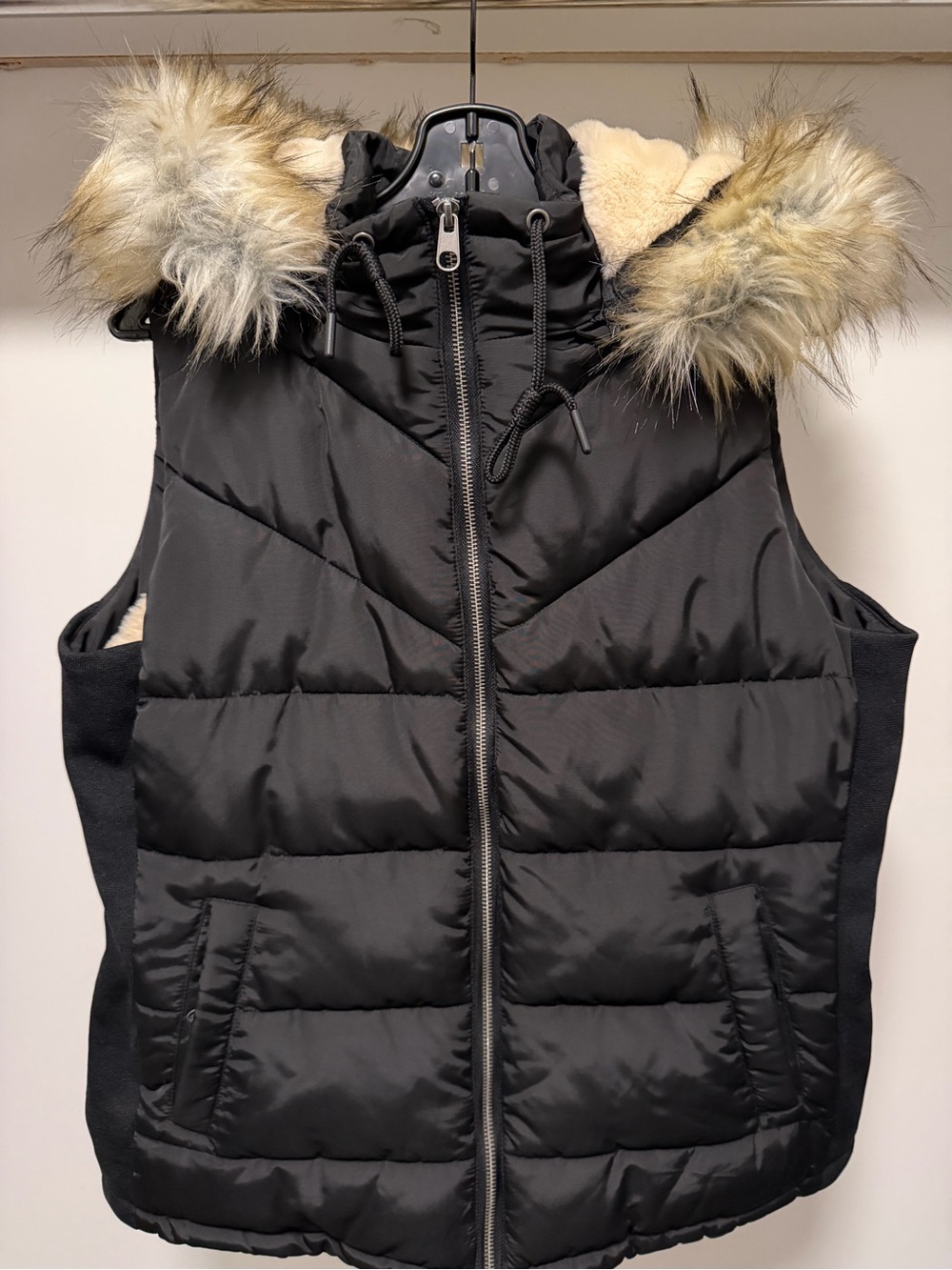 Kismet Black Puffer Vest with Faux-Fur Trim Hood